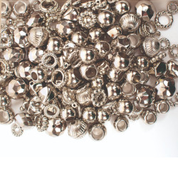 Perles décoratives