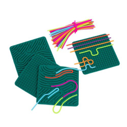 Planches sensorielles avec lacets