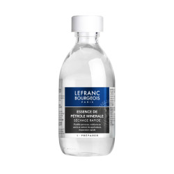 Essence de pétrole