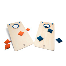 Corn hole