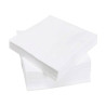 Serviettes en papier blanches